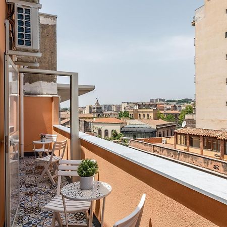 Catania Central Guest House - Rooms With Balcony Bagian luar foto