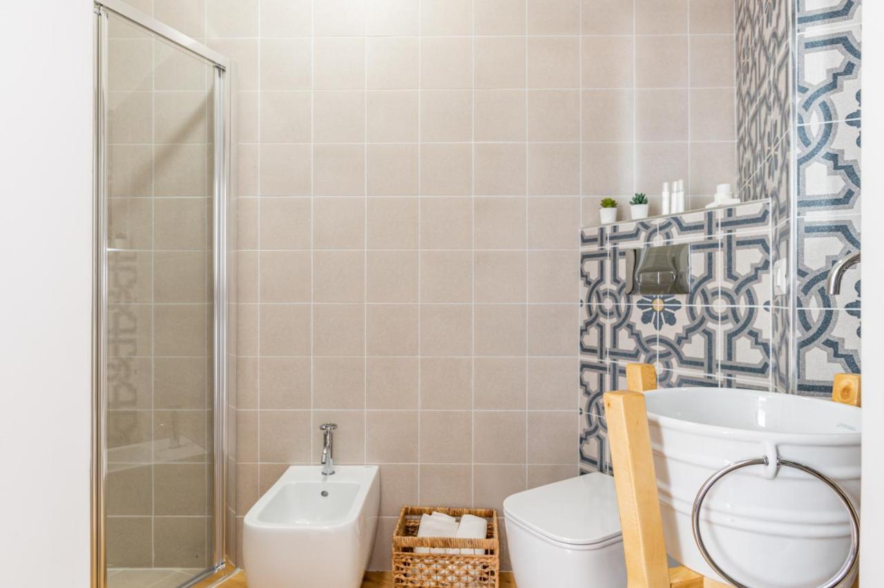 Catania Central Guest House - Rooms With Balcony Bagian luar foto